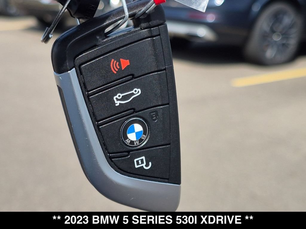 Used 2023 BMW 530i xDrive w/ Convenience Package AWD/4WD image 28