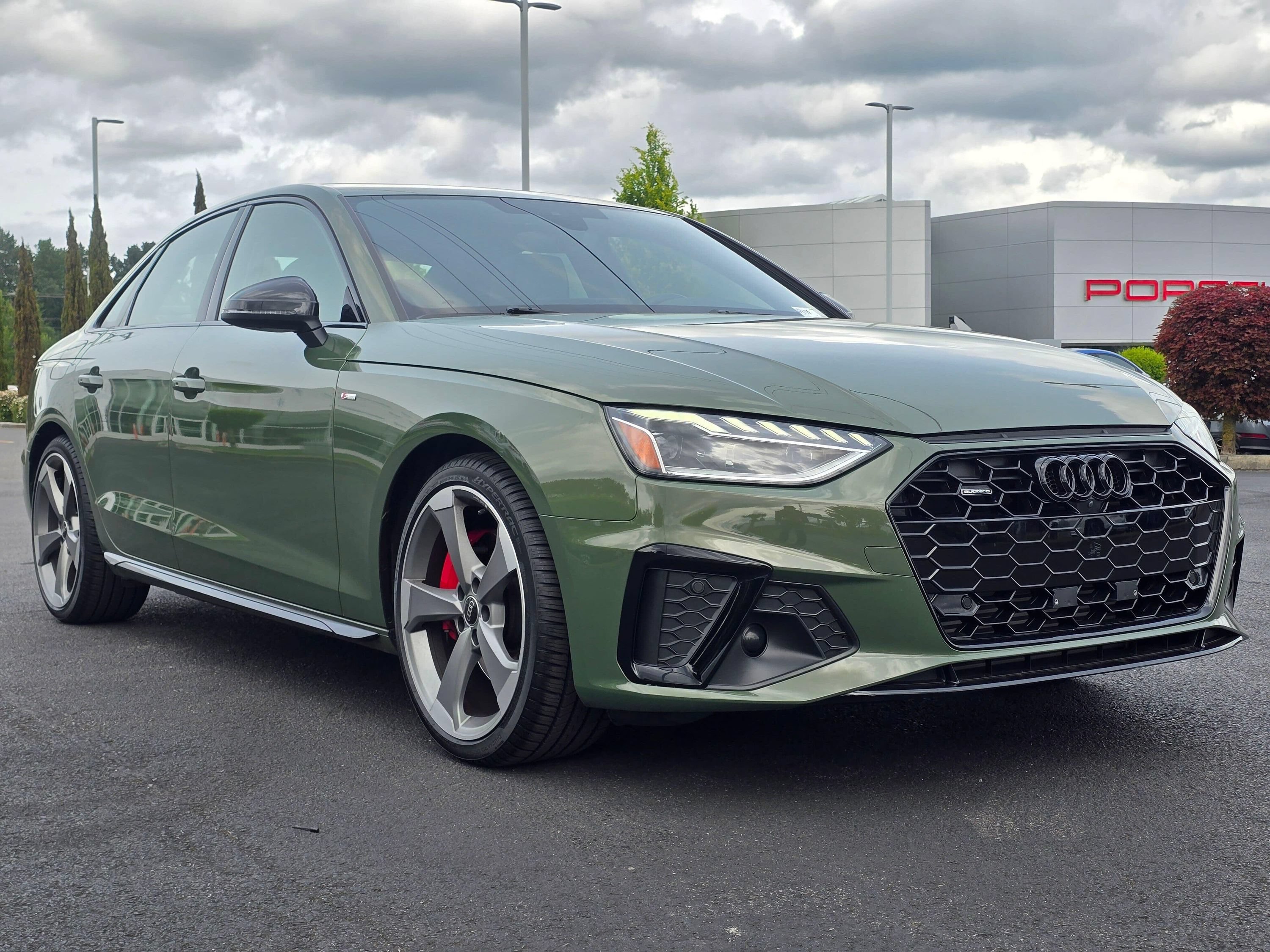 Used 2023 Audi A4 2.0T Premium Plus w/ Premium Plus Package AWD/4WD image 8