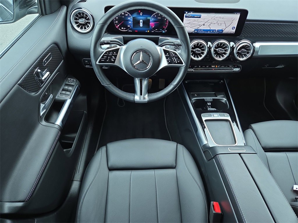 Certified 2025 Mercedes-Benz GLB 250 4MATIC image 13