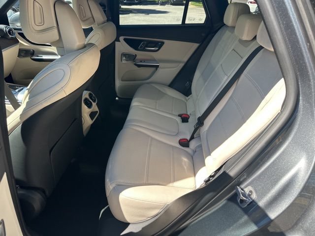 Certified 2023 Mercedes-Benz GLC 300 4MATIC w/ Pinnacle Trim Package image 9