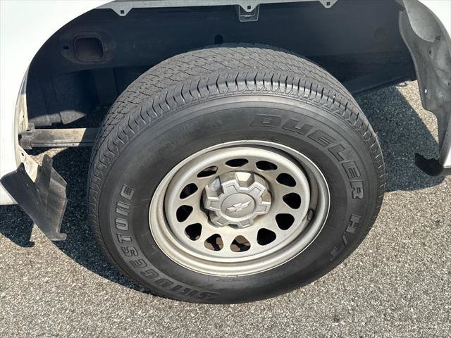 Used 2021 Chevrolet Silverado 1500 W/T RWD image 7
