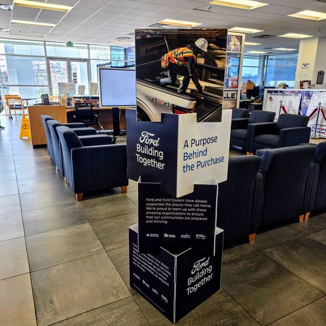 Used 2019 Ford F250 Lariat w/ Lariat Ultimate Package AWD/4WD image 11