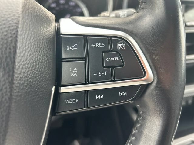 Used 2021 Toyota Highlander XSE FWD image 28