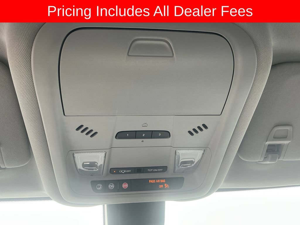 Used 2023 GMC Terrain SLT AWD/4WD image 18