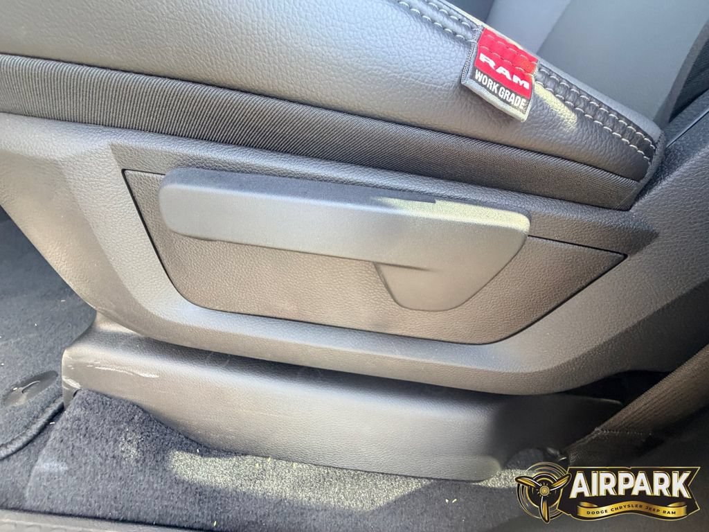 New 2026 RAM 3500 Tradesman AWD/4WD image 16