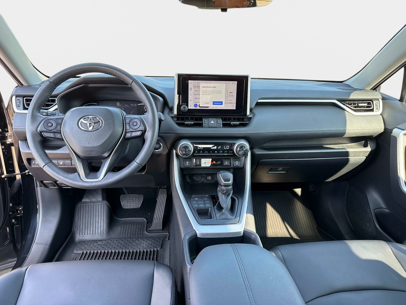 Used 2025 Toyota RAV4 XLE Premium w/ Weather Package AWD/4WD image 19