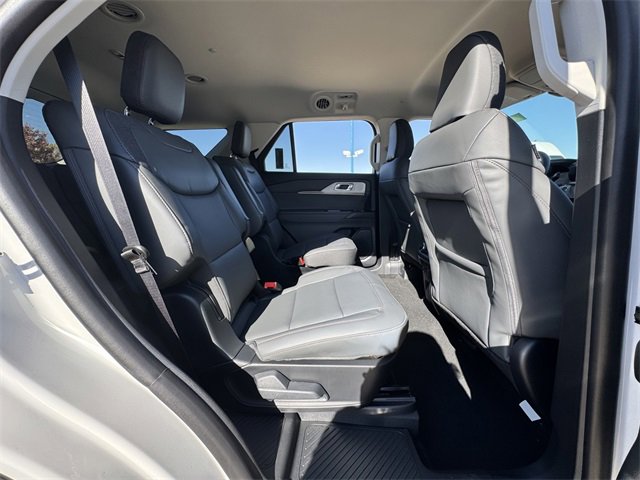 New 2026 Ford Explorer Active w/ Active Comfort Package image 14