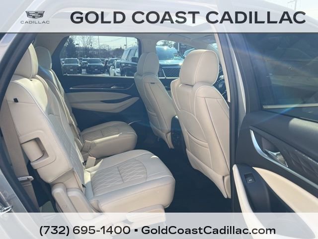 Used 2023 Buick Enclave Avenir w/ Avenir Technology Package image 8