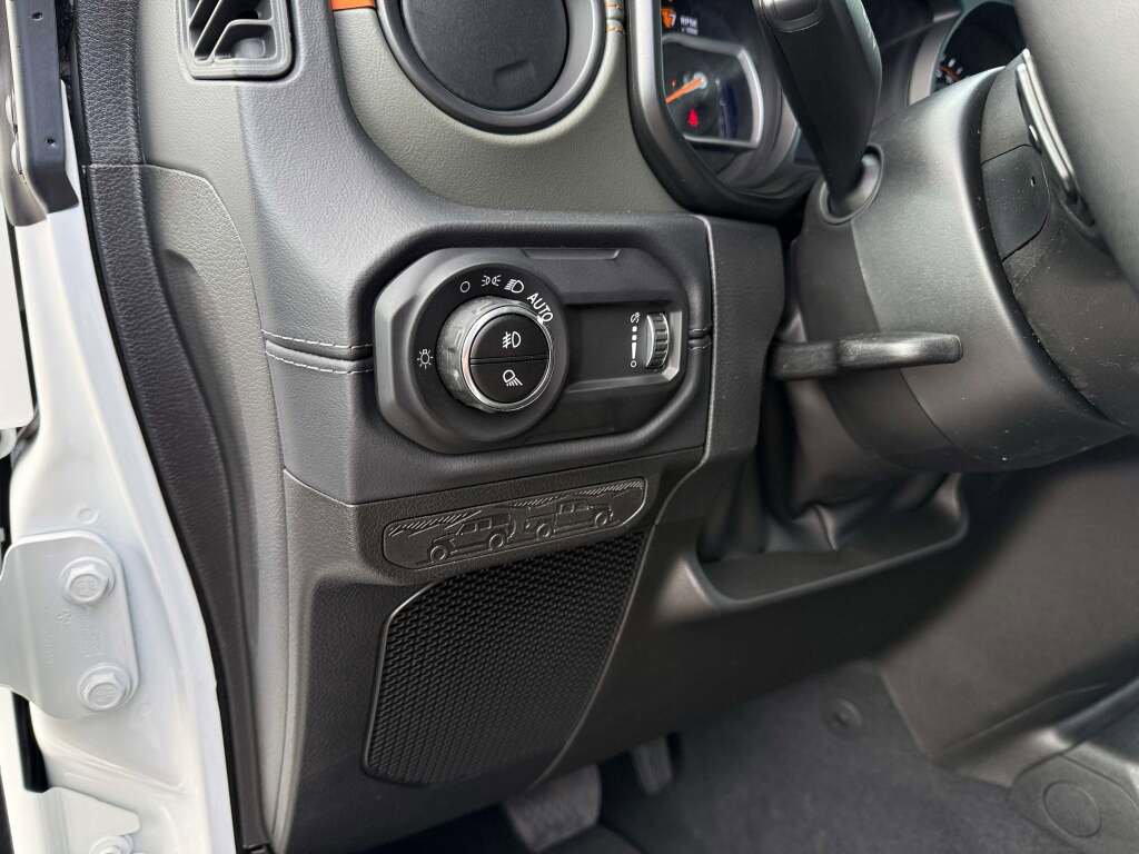 New 2026 Jeep Gladiator Mojave image 29