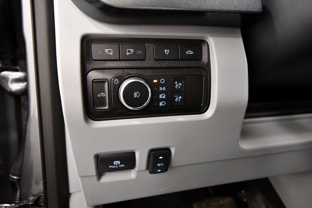 Used 2024 Ford F350 Limited AWD/4WD image 20