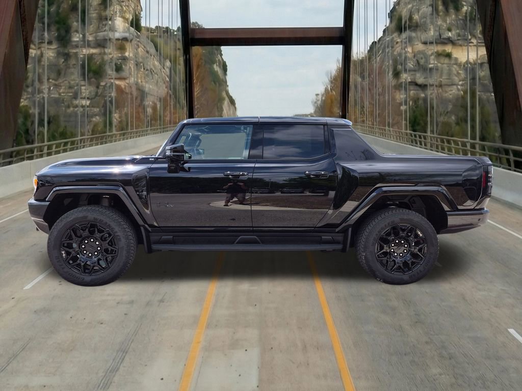 New 2026 GMC Hummer EV 4x4 Crew Cab w/ LPO, Dark Essentials Package image 5