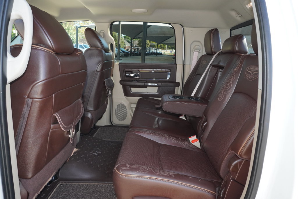 Used 2016 RAM 3500 Laramie Longhorn w/ Convenience Group AWD/4WD image 26