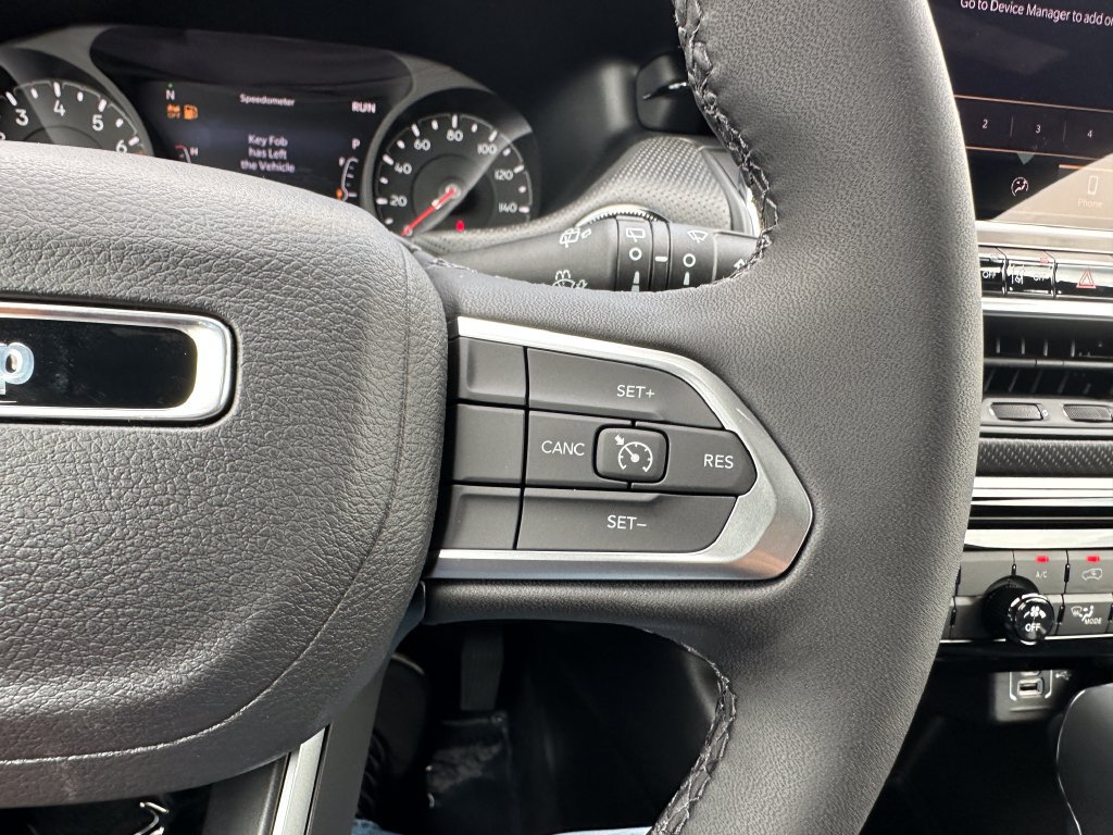 New 2026 Jeep Compass Latitude AWD/4WD image 24