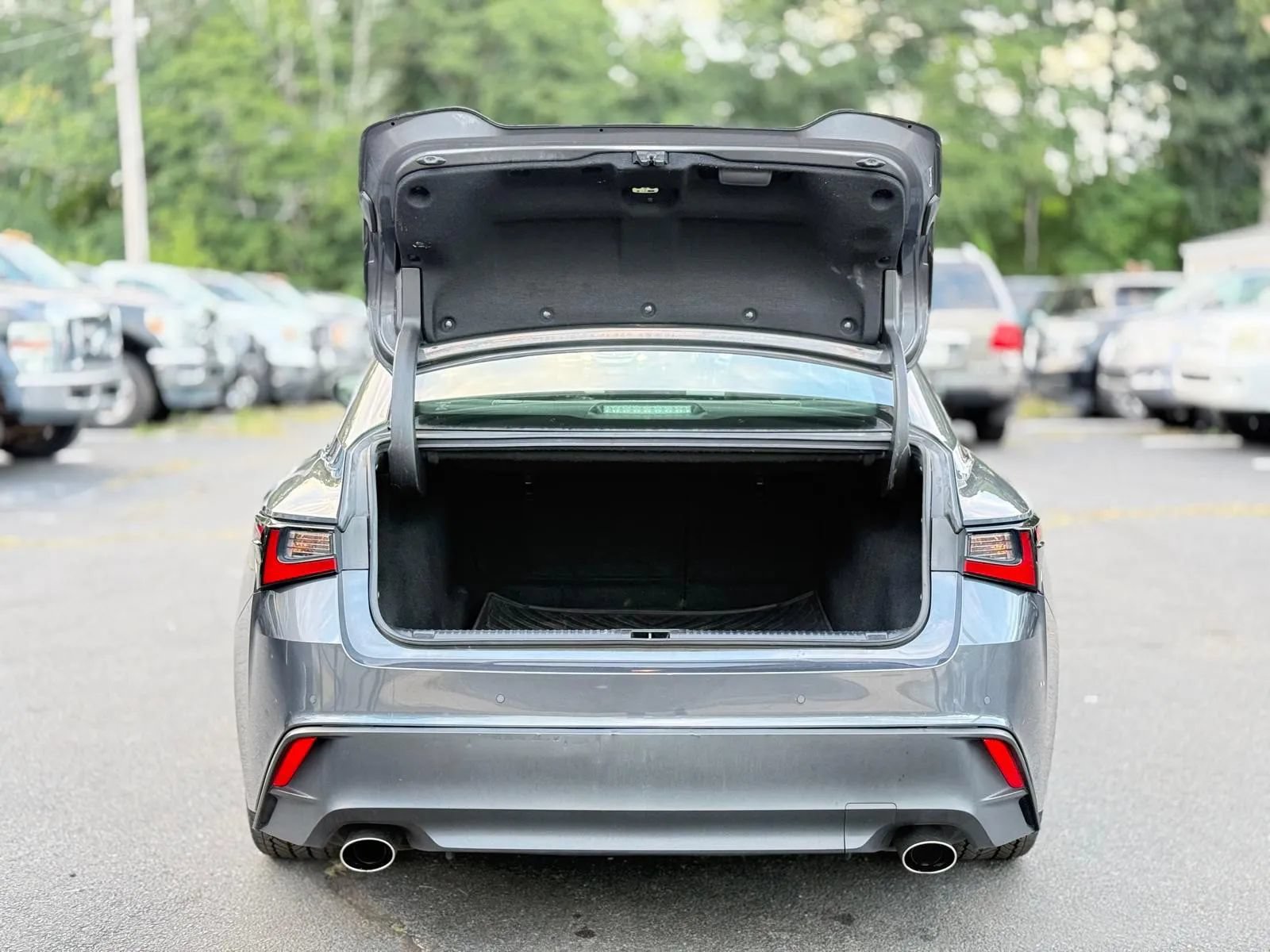 Used 2022 Lexus IS 300 AWD w/ Premium Package image 9