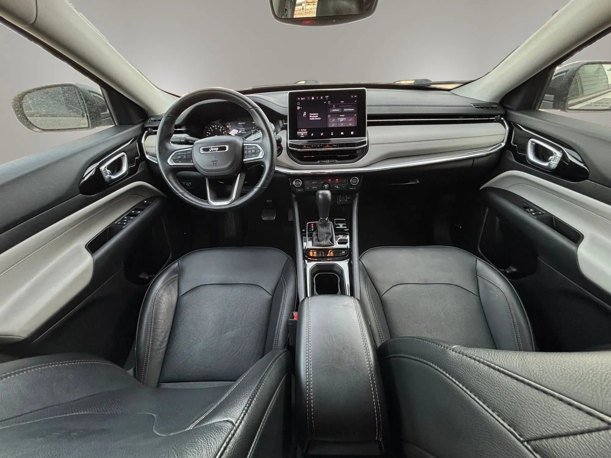 Used 2022 Jeep Compass Limited w/ Sun and Sound Group image 38