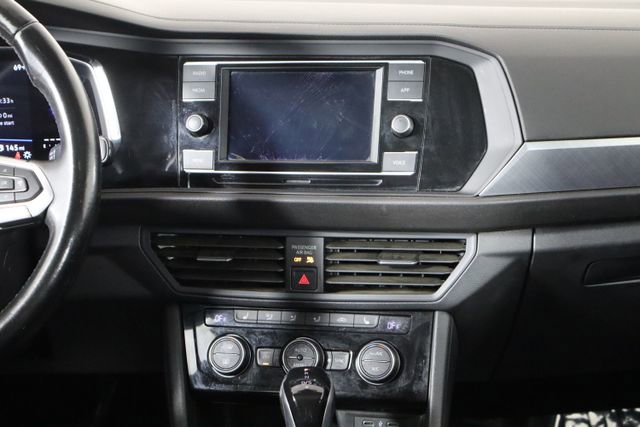 Used 2023 Volkswagen Jetta SE w/ Panoramic Sunroof Package image 29
