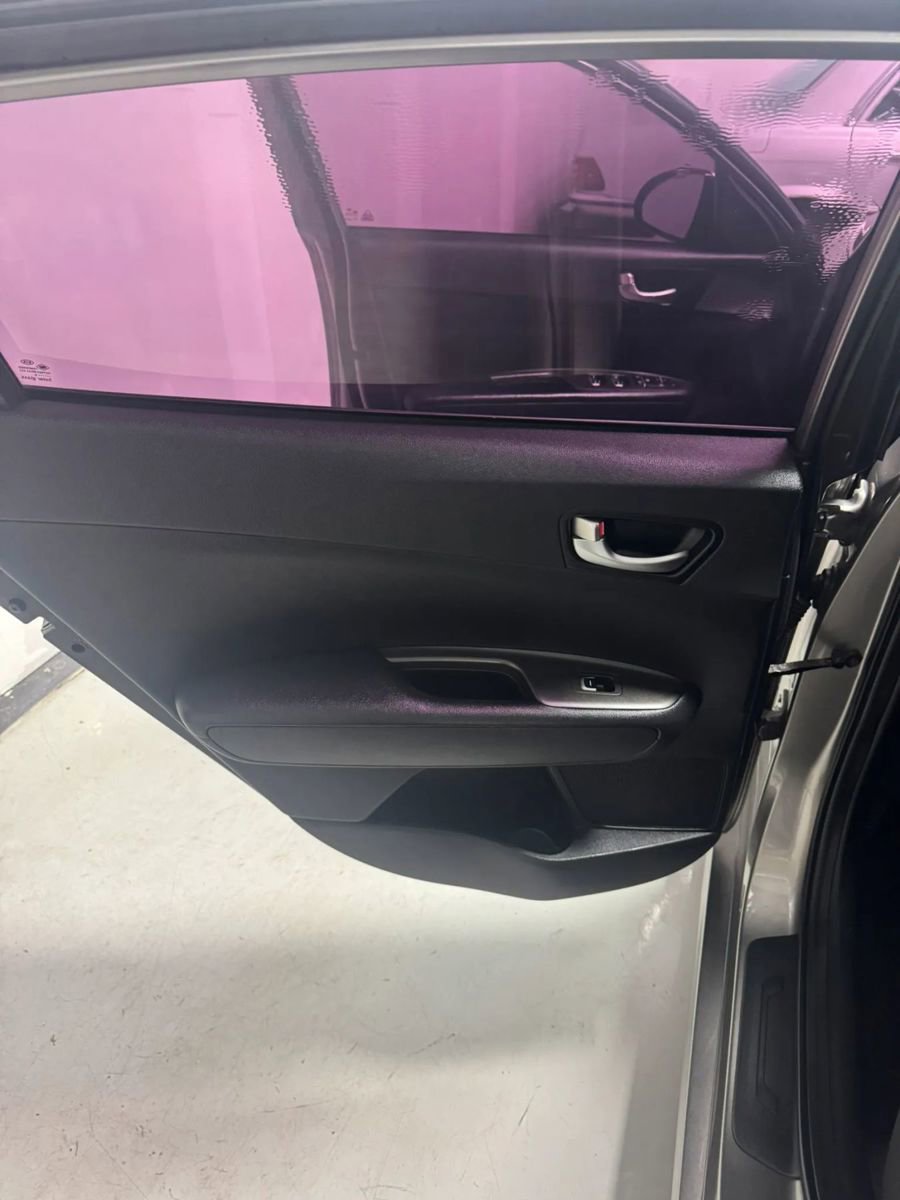 Used 2016 Kia Optima LX FWD image 8
