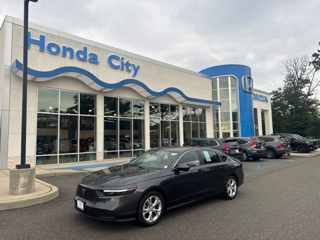 Used 2024 Honda Accord LX video 2