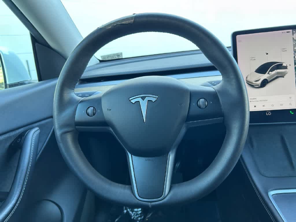 Used 2021 Tesla Model Y Long Range AWD/4WD image 12