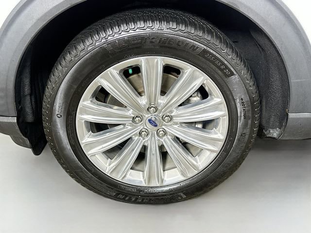 Used 2020 Ford Explorer Limited w/ Hybrid Equipment Group 310A image 16