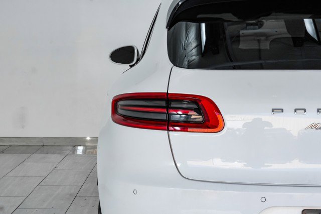 Used 2016 Porsche Macan Turbo w/ Premium Package Plus image 51