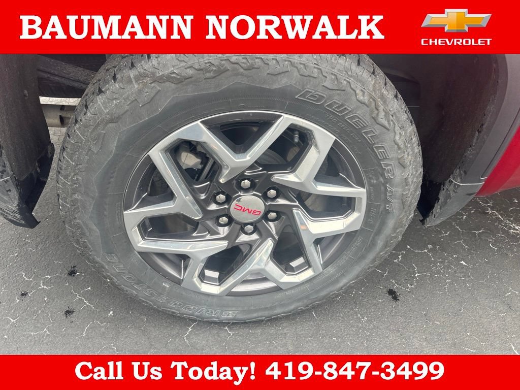 Used 2023 GMC Sierra 1500 SLT w/ SLT Premium Package AWD/4WD image 16