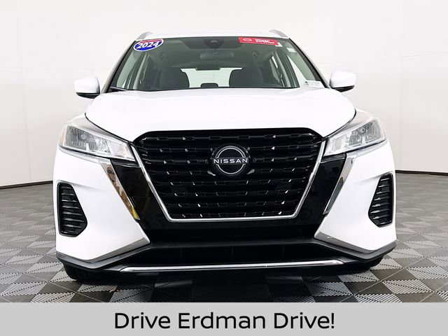 Certified 2024 Nissan Kicks SV