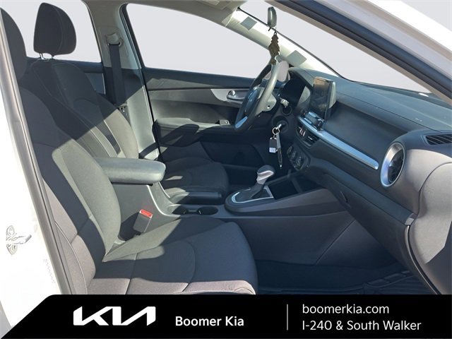 Certified 2023 Kia Forte LXS w/ LXS Technology Package image 11