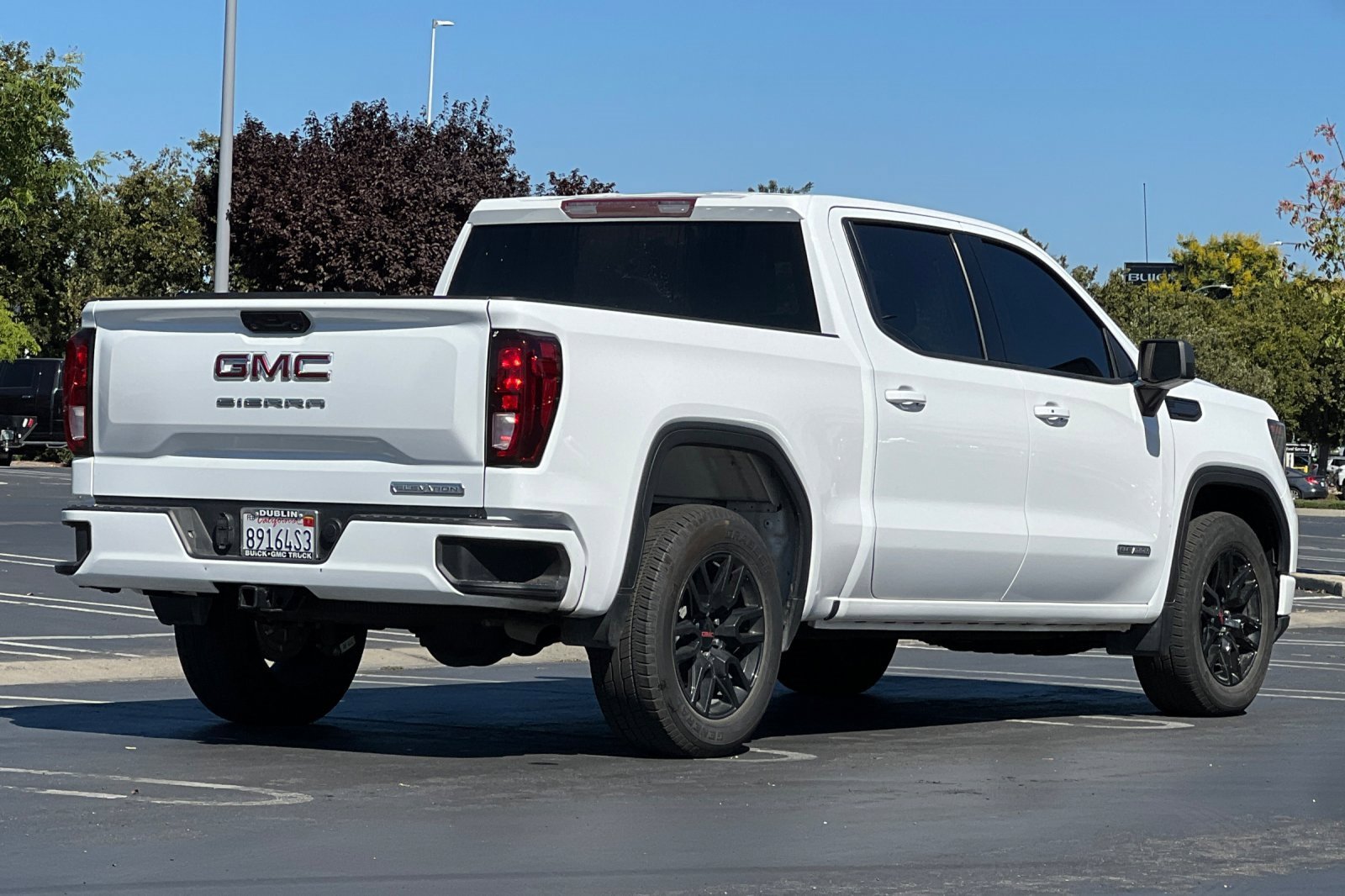 Used 2023 GMC Sierra 1500 Elevation image 4