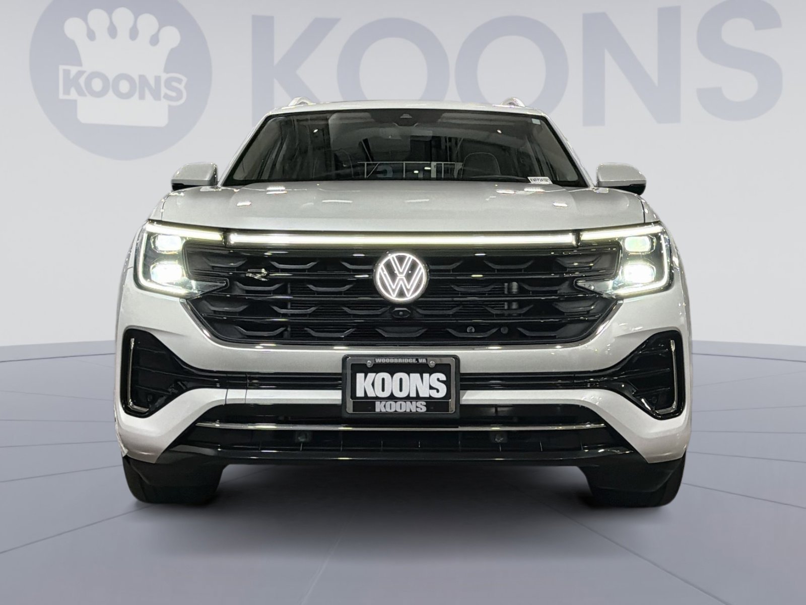 Used 2024 Volkswagen Atlas SEL Premium R-Line AWD/4WD image 10