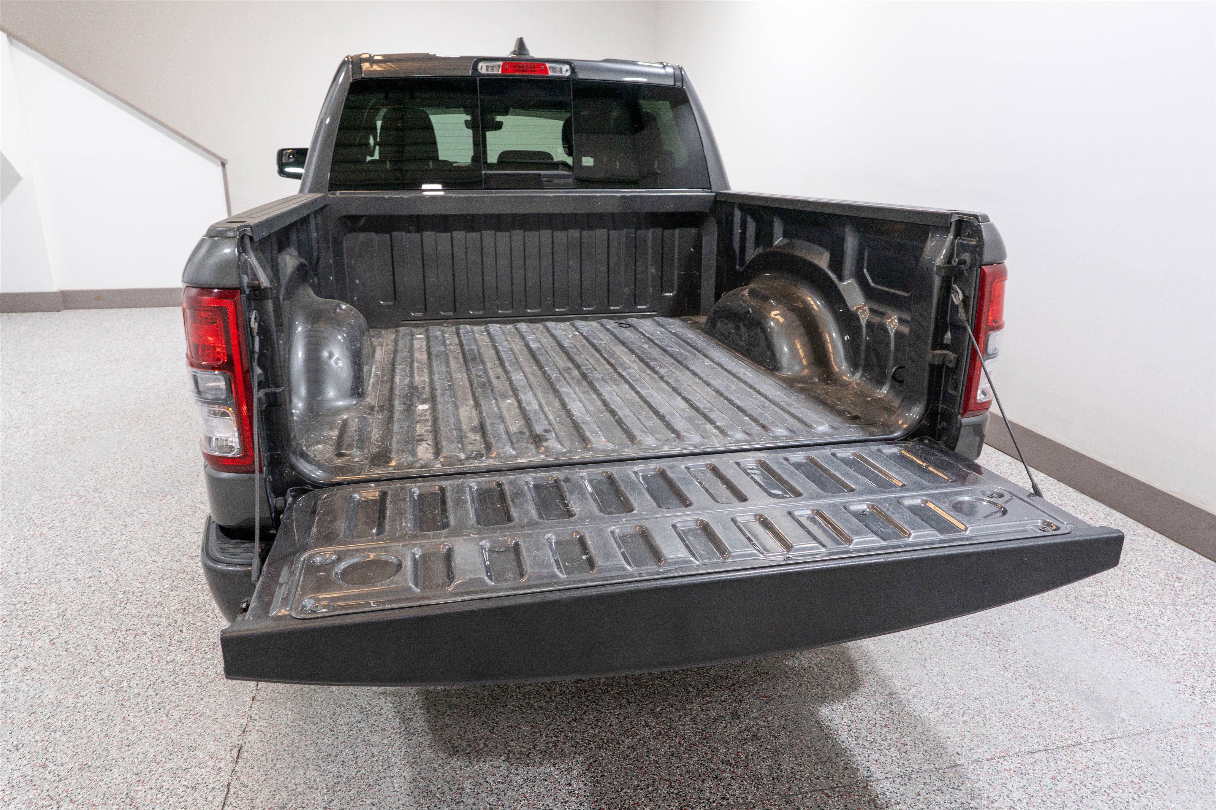 Used 2022 RAM 1500 Lone Star AWD/4WD image 11