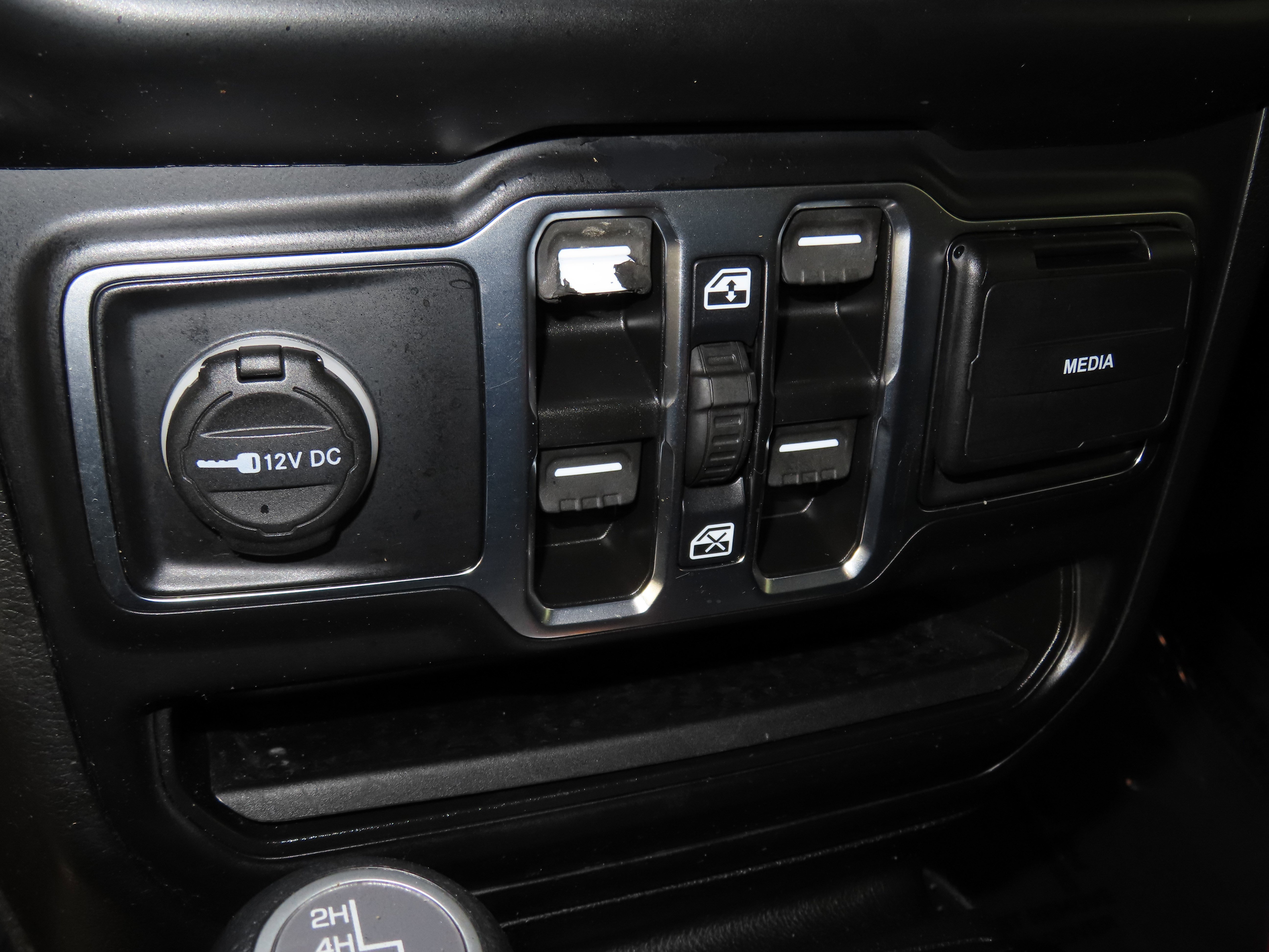 Used 2022 Jeep Wrangler Unlimited Sport image 43