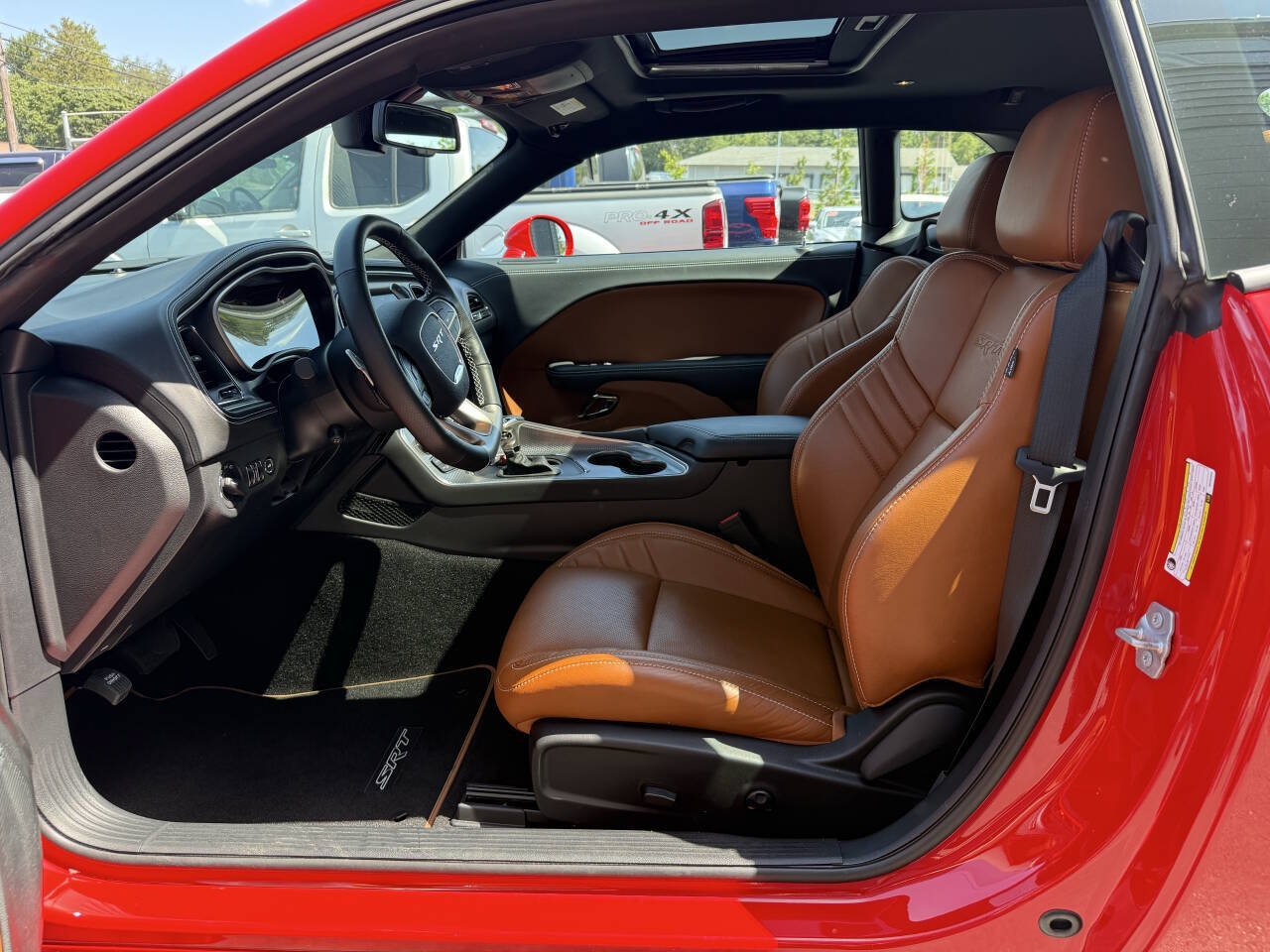 Used 2022 Dodge Challenger SRT Hellcat Redeye RWD image 10