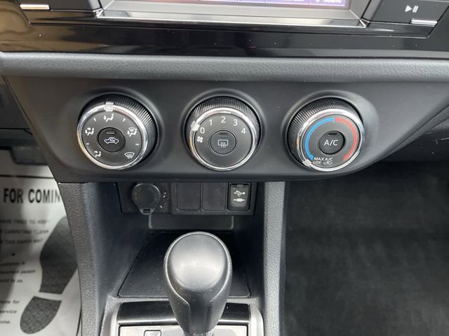 Used 2016 Toyota Corolla L image 18