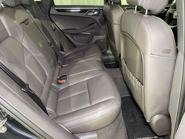 New 2026 Porsche Macan image 22