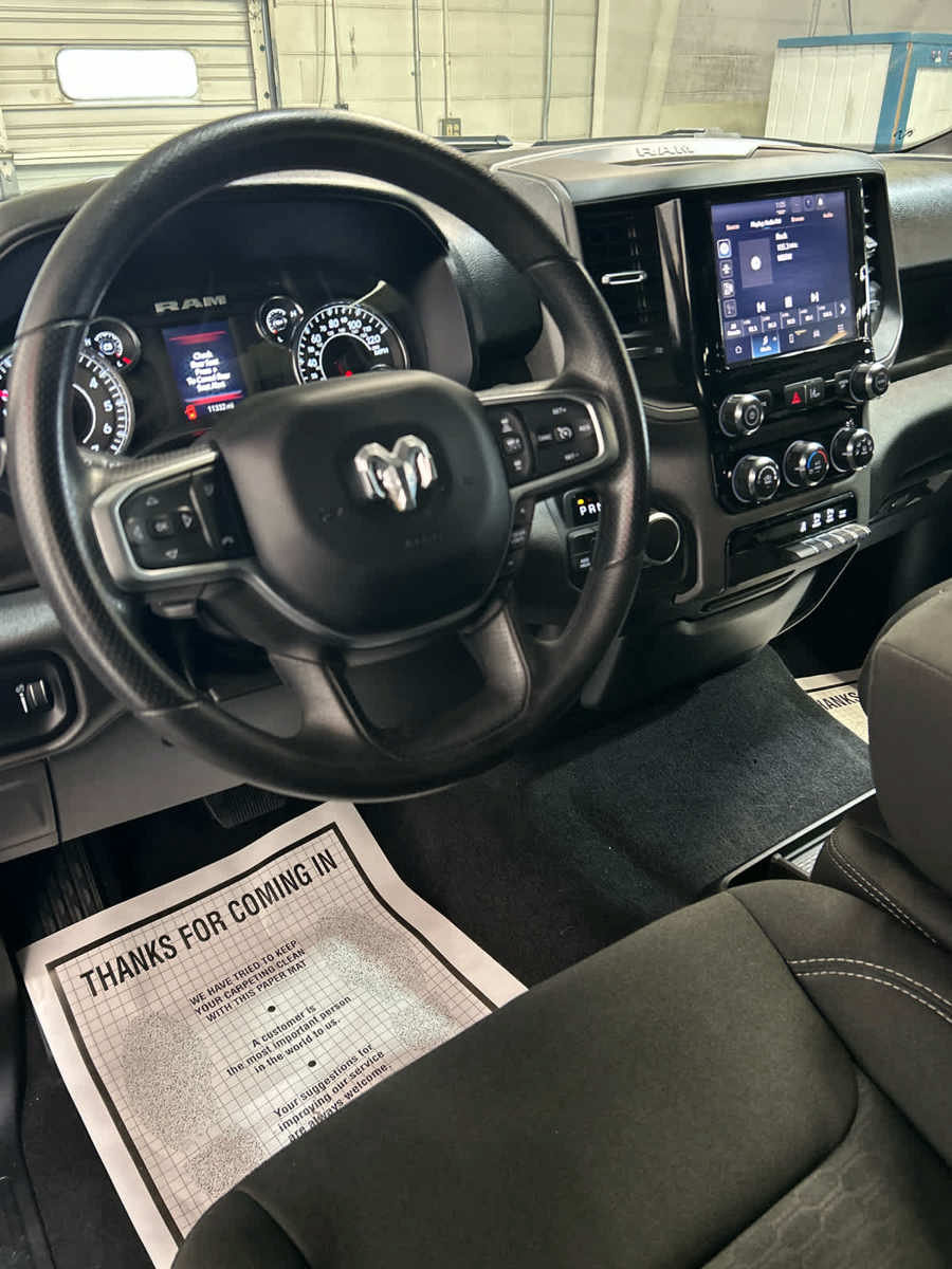 Used 2025 RAM 1500 Tradesman AWD/4WD image 9