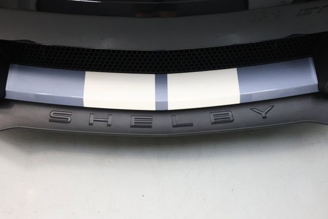Used 2022 Ford Mustang Shelby GT500 w/ Carbon Fiber Track Pack image 75