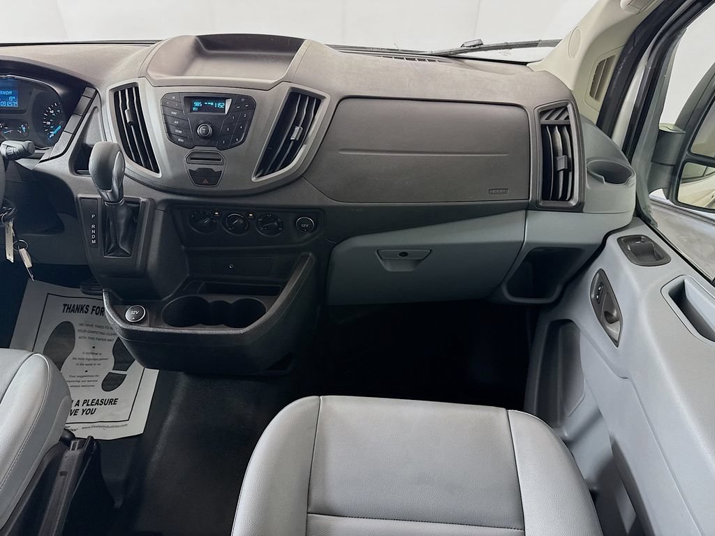 Used 2018 Ford Transit 150 XL RWD image 26