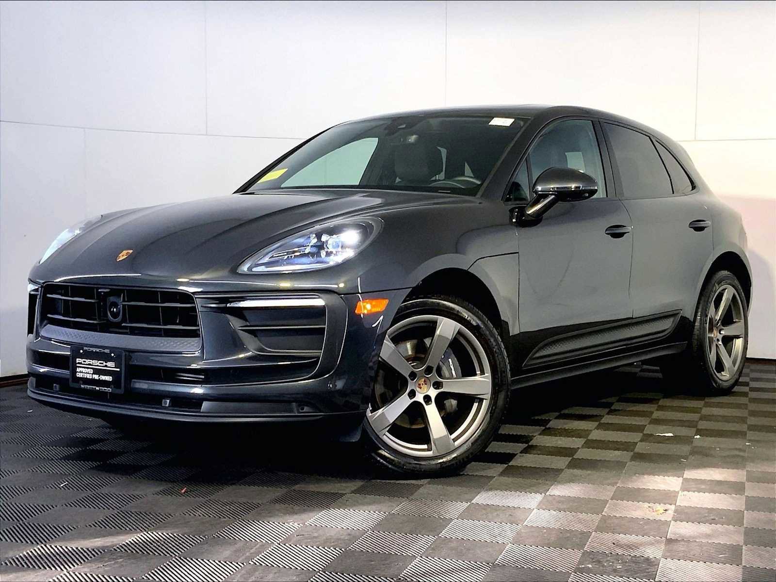 Certified 2025 Porsche Macan