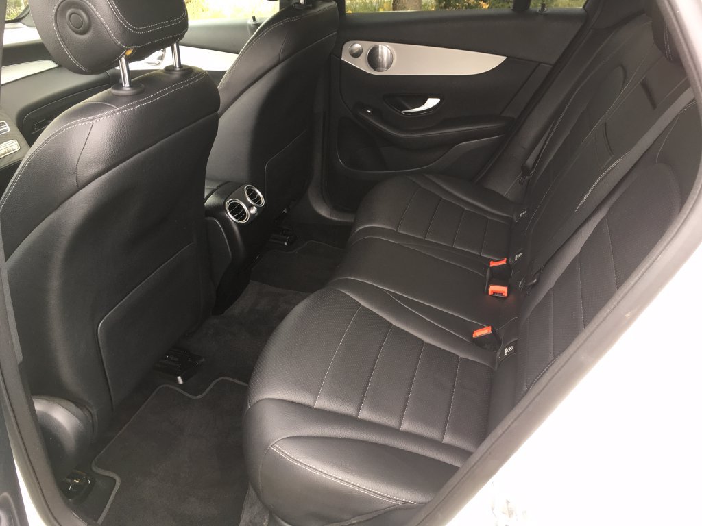 Used 2021 Mercedes-Benz GLC 300 4MATIC image 25
