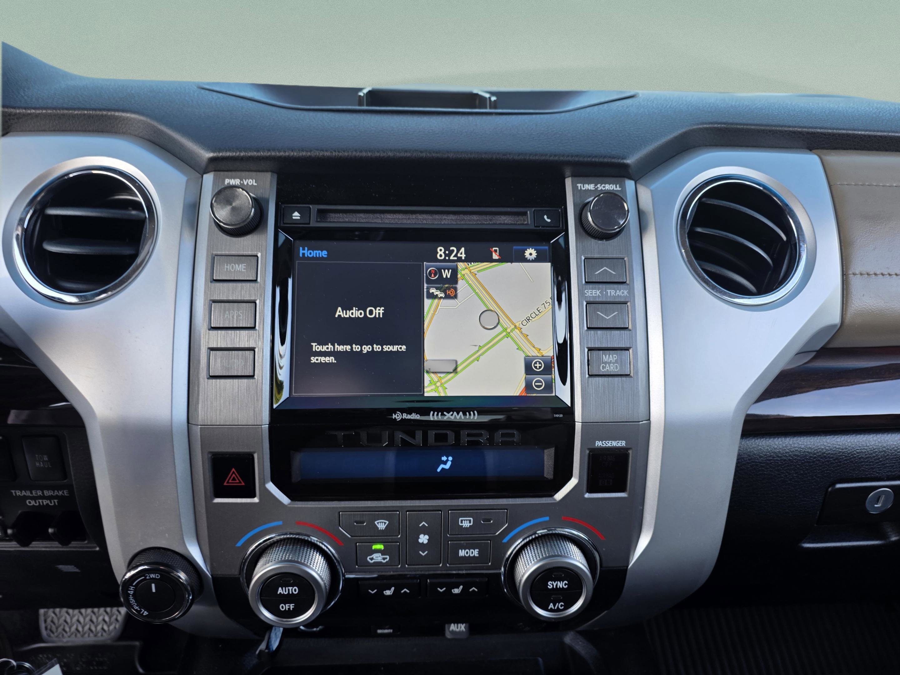 Used 2017 Toyota Tundra Limited image 17