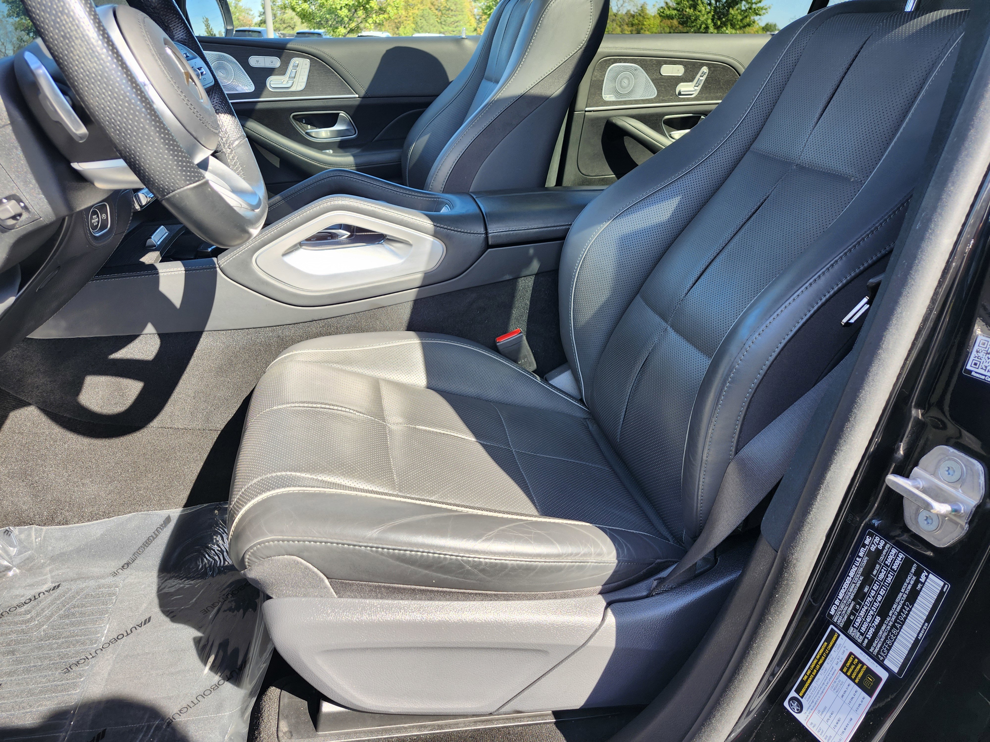 Used 2020 Mercedes-Benz GLS 580 4MATIC image 23