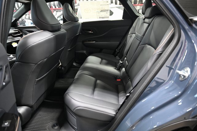 New 2025 Toyota Crown Signia image 12