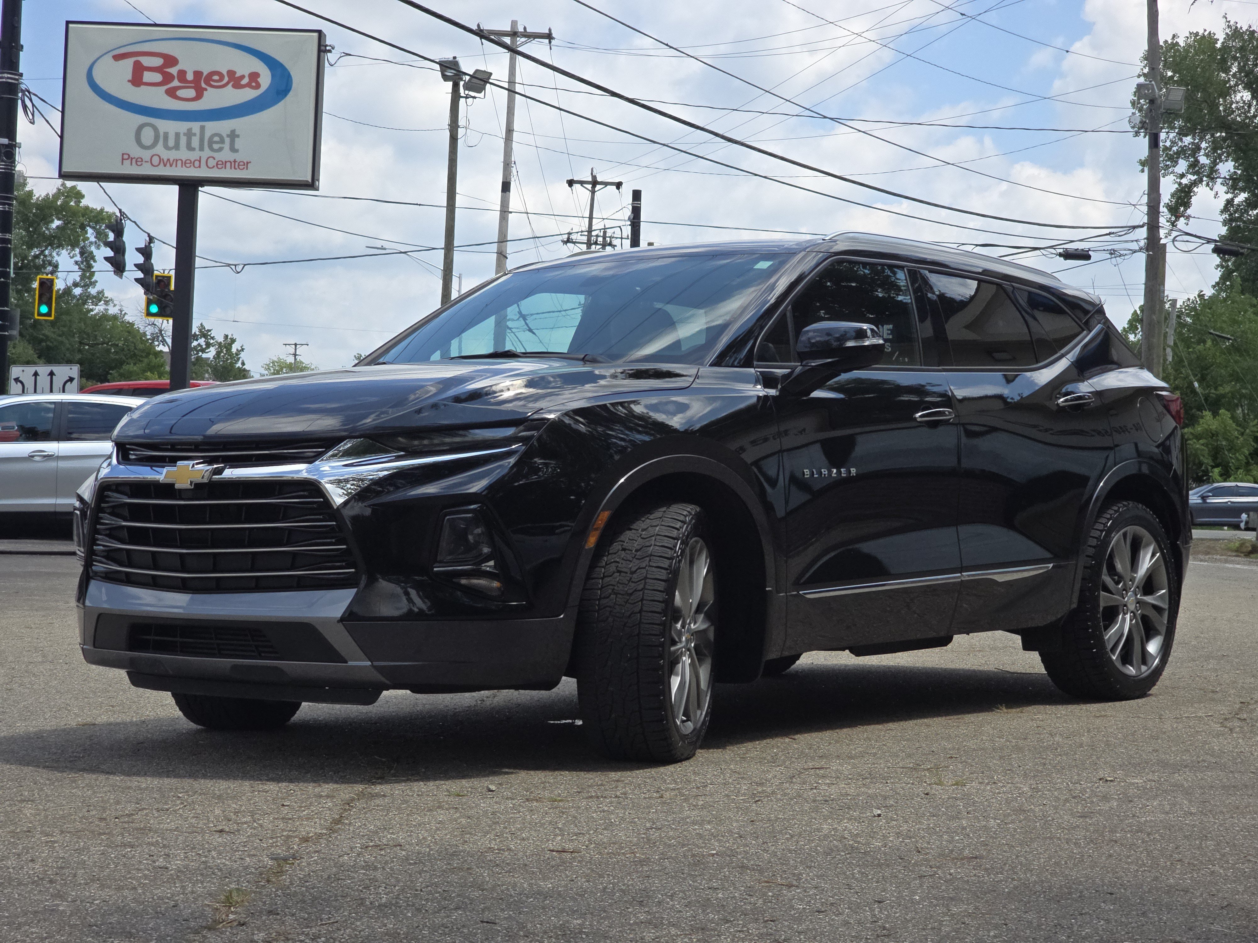 Used 2022 Chevrolet Blazer Premier w/ Enhanced Convenience Package AWD/4WD image 3