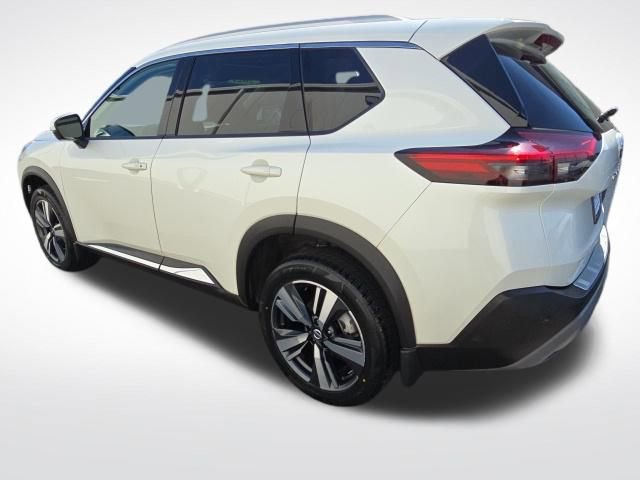 Used 2021 Nissan Rogue SL w/ Premium Package image 5