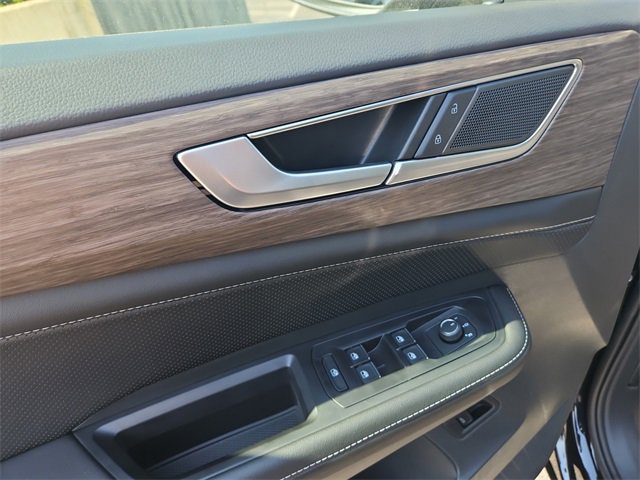 New 2026 Volkswagen Atlas SEL image 11