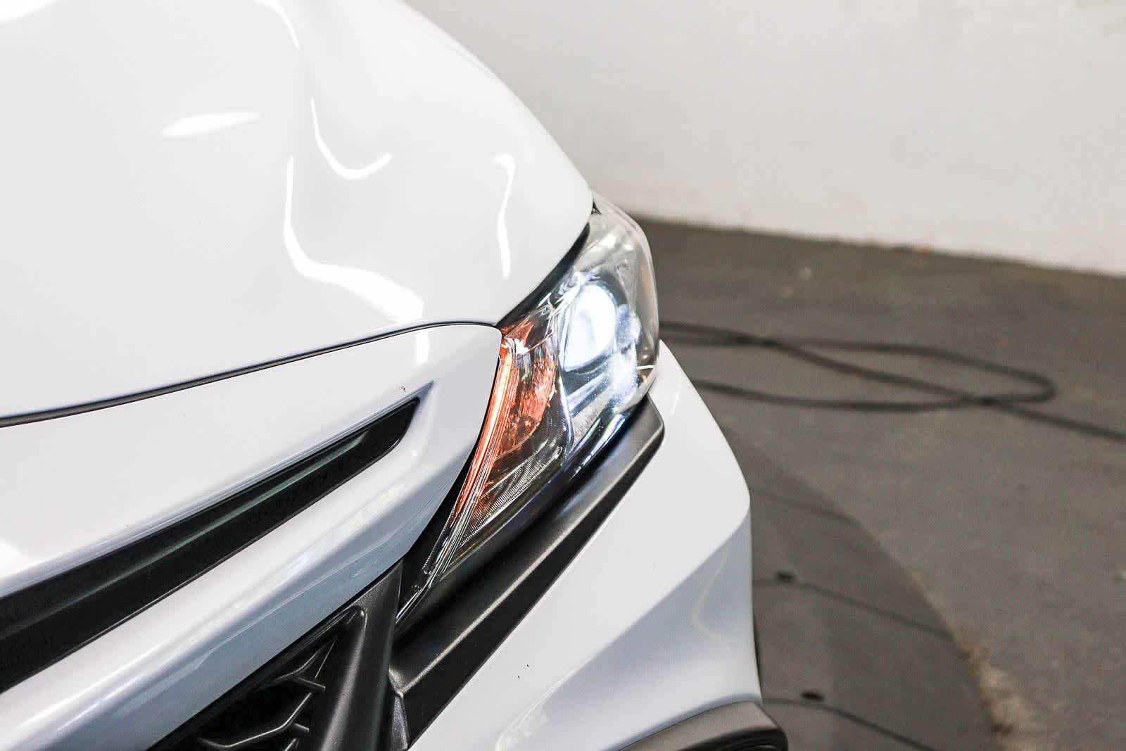 Used 2024 Toyota Camry SE FWD image 7