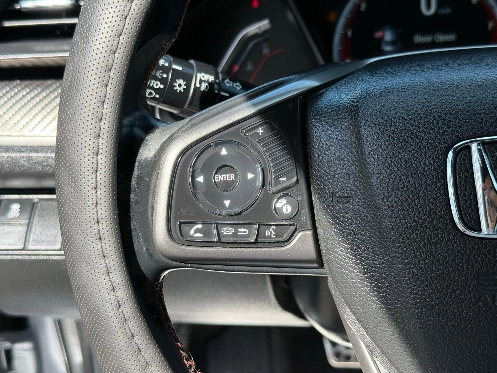 Used 2018 Honda Civic Si image 45