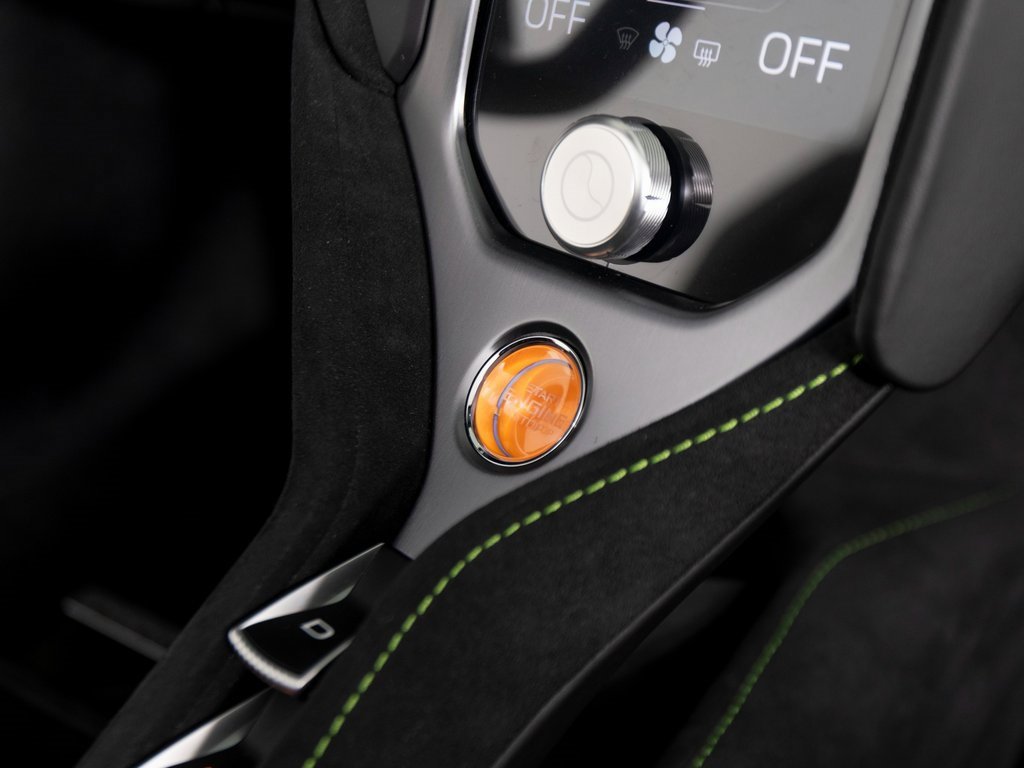 New 2026 McLaren 750S Spider image 35