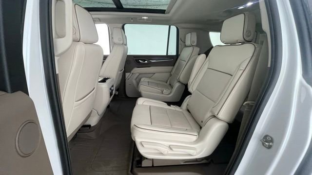 Used 2023 GMC Yukon XL Denali image 45
